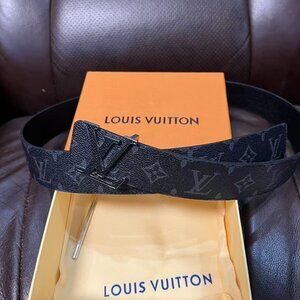 Louis Vuitton Silver Buckle Checkerboard Belt